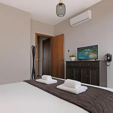 Cape Serenity Mansion-3