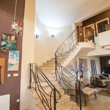 Sunshine Luxury House-2
