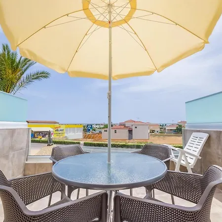 Gevoni Deluxe Suites-3