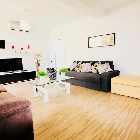 Big 2 Bedroom, Xxl Pool, In Hearth Of Ayia Napa-2
