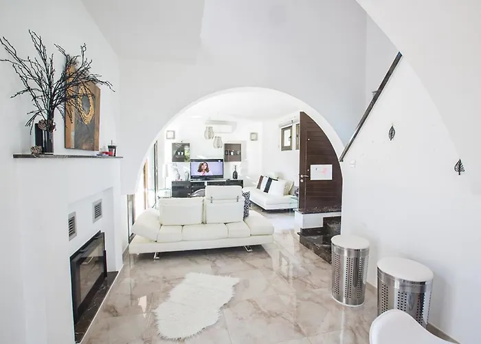 5 Star Villa In Ayia Napa With Private Pool Ayia Napa Villa 1336