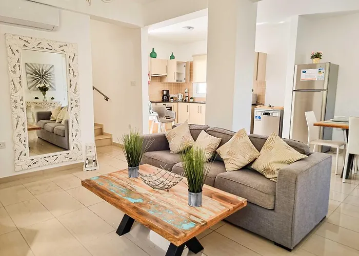 Huisdiervriedelijke Nissi Beach Villa Magnolia Agia Napa
