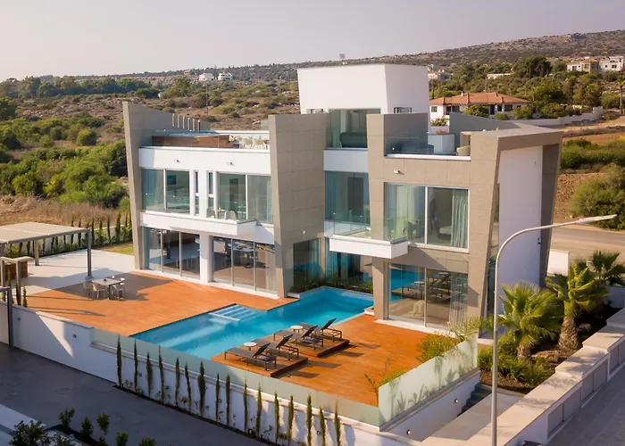 Privé Seaview Luxury Villas Agia Napa