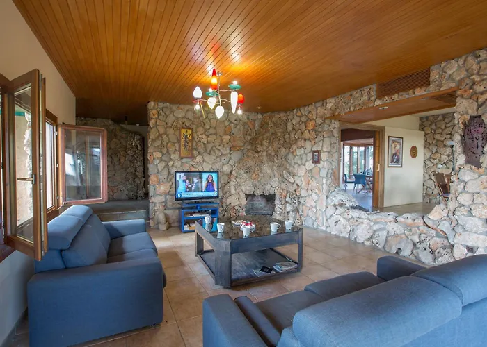 Private Villa Mit Panoramablick Auf Das Meer Ayía Nápa