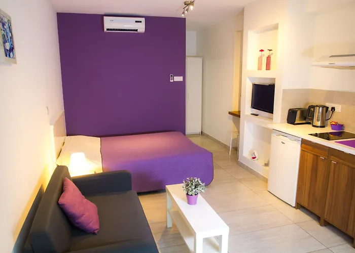 Boetiek Rainbow Apartments Agia Napa